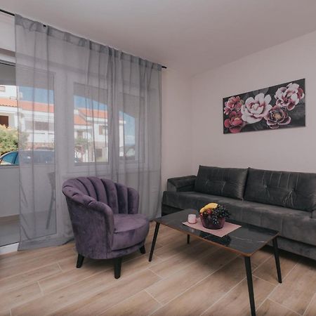 Apartments Virgine Maria I Baska  Exterior photo