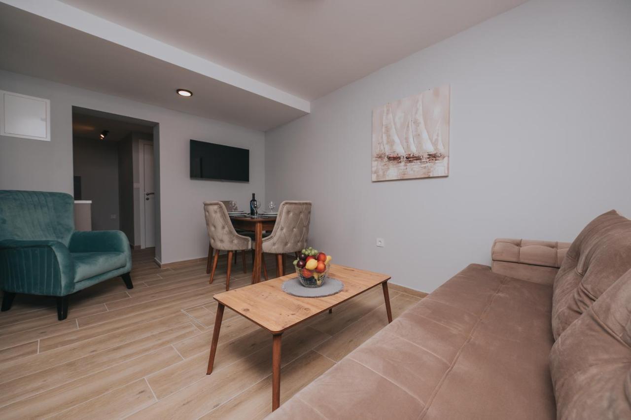 Apartments Virgine Maria I Baska  Exterior photo